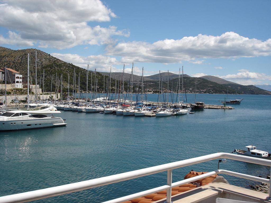 Apartments Olea Marina Exterior photo