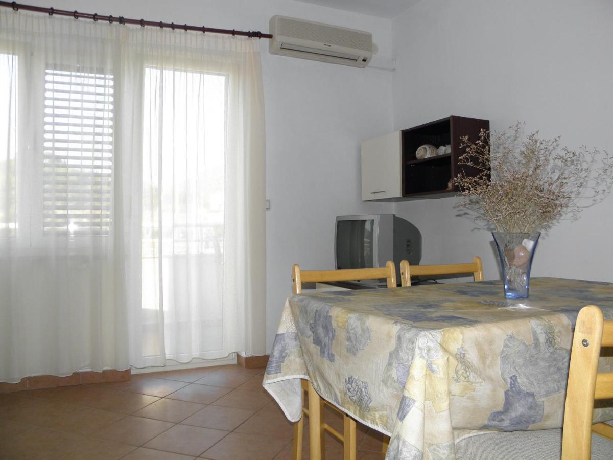 Apartments Olea Marina Exterior photo